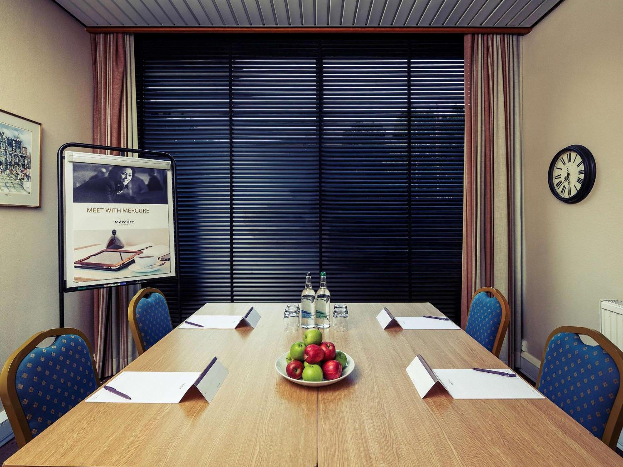 Mercure Norwich Hotel Buitenkant foto