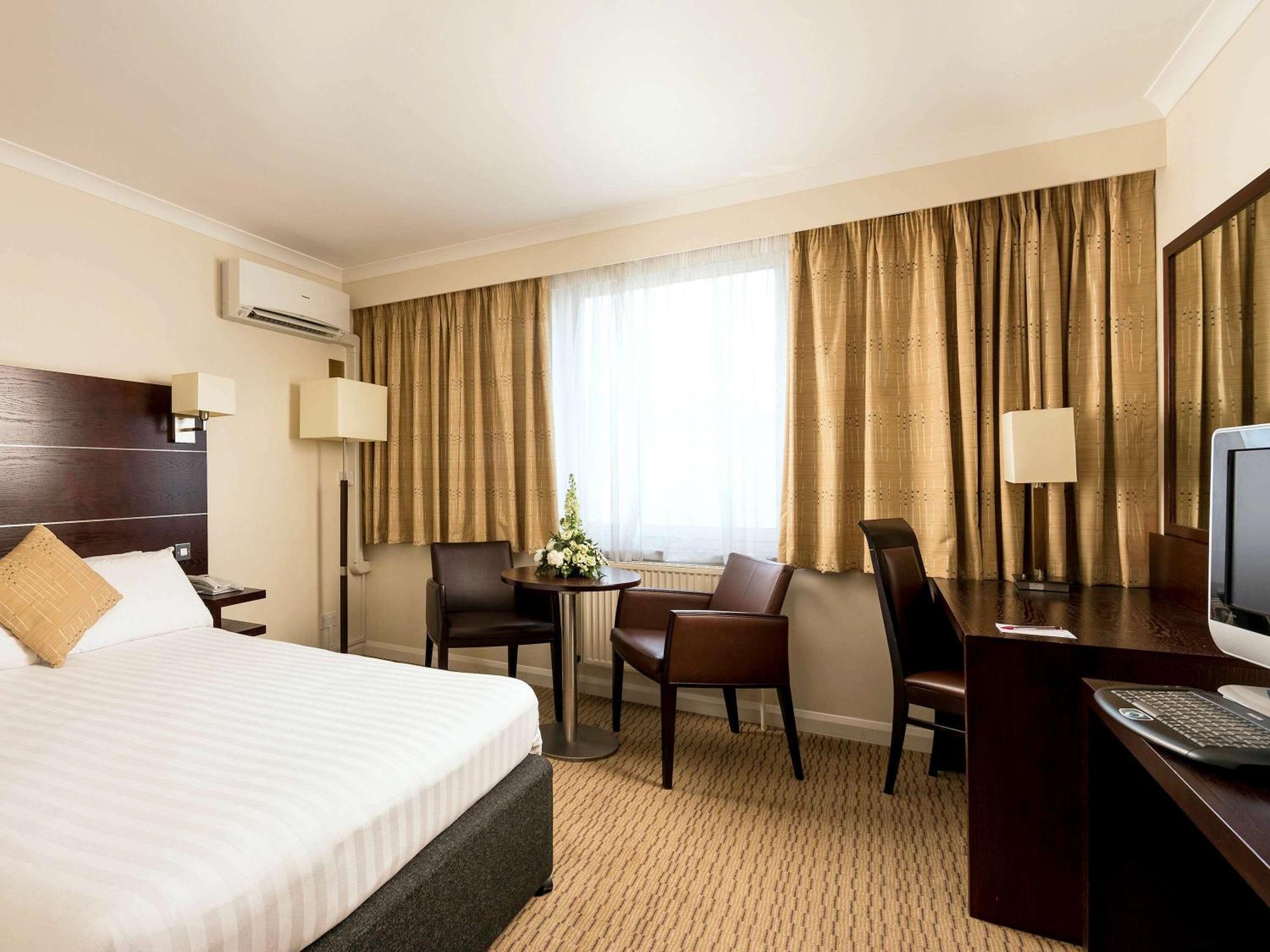 Mercure Norwich Hotel Buitenkant foto